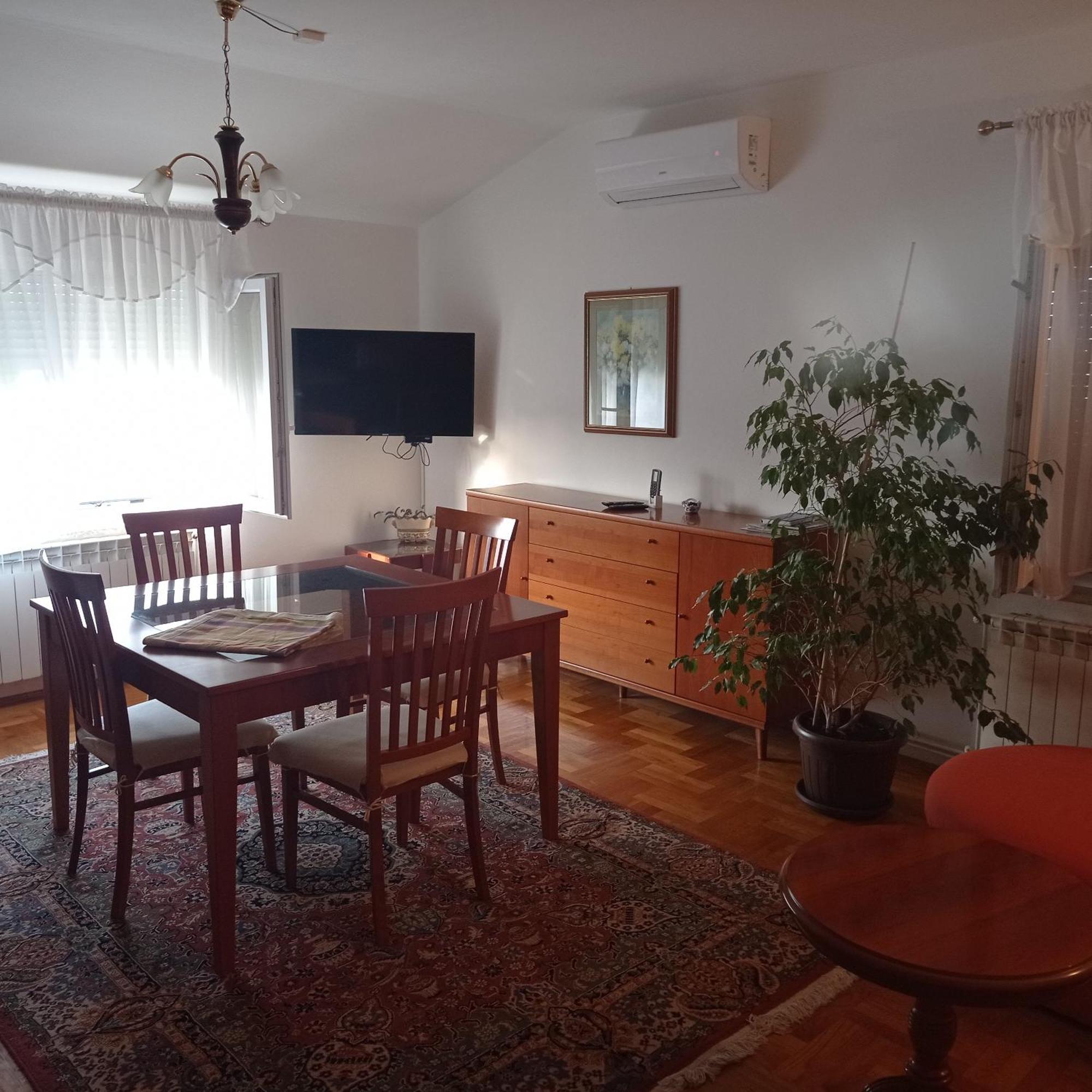 Apartments Anica PUY 외부 사진